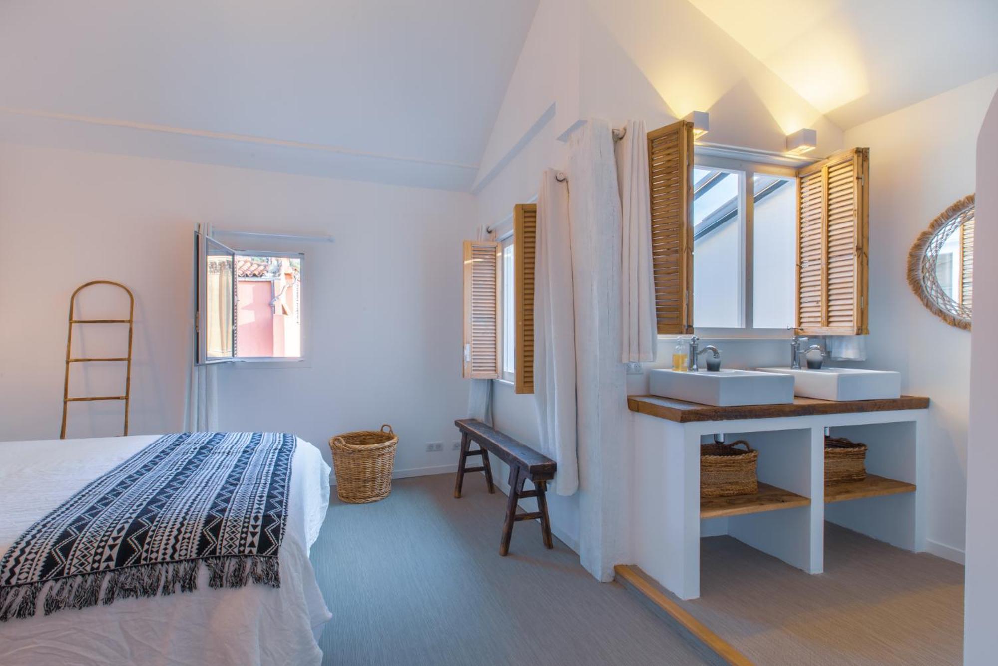 Ze Perfect Place - Vieux Nice - Exceptionnel Appartement - Calme Et Terrasse Avec Vues Luaran gambar