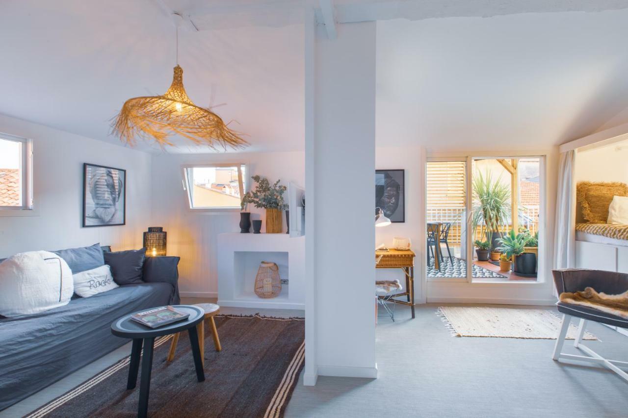 Ze Perfect Place - Vieux Nice - Exceptionnel Appartement - Calme Et Terrasse Avec Vues Luaran gambar